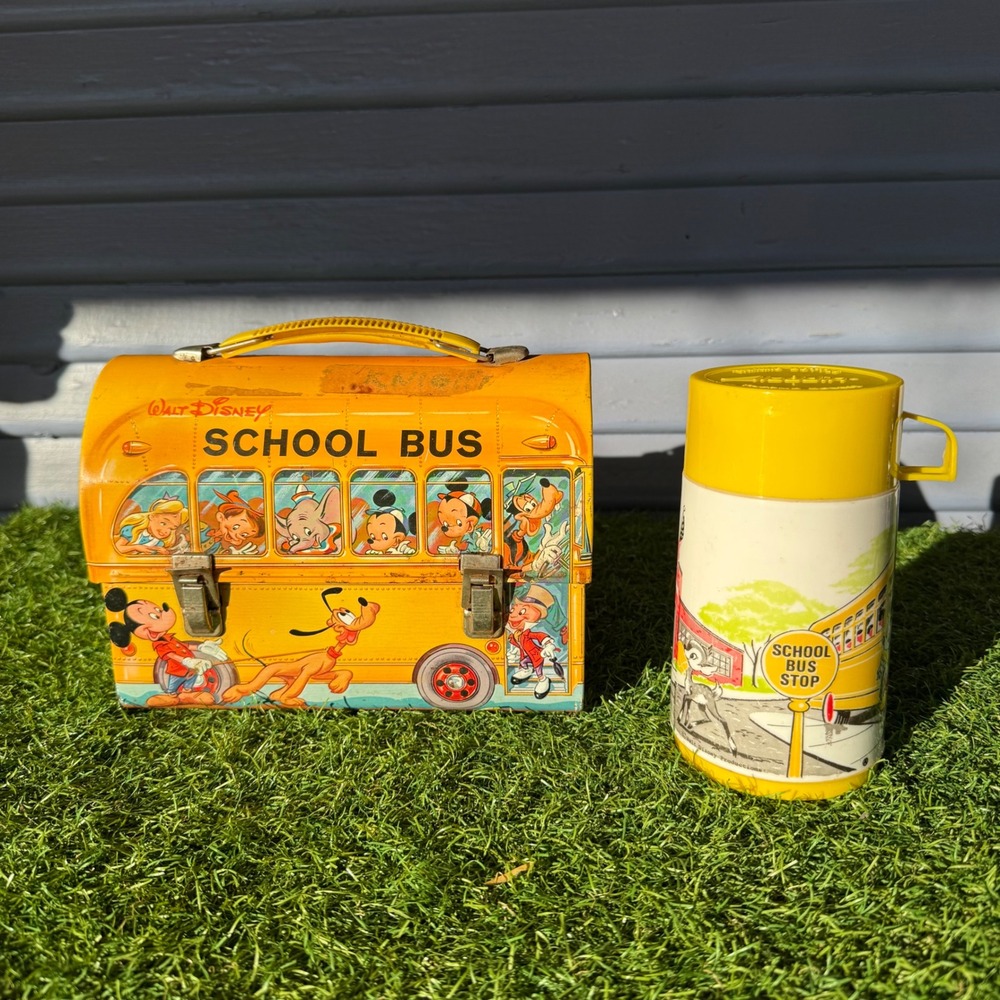 Vintage 1970s Disney Aladdin School Bus Lunchbox Dome Thermos